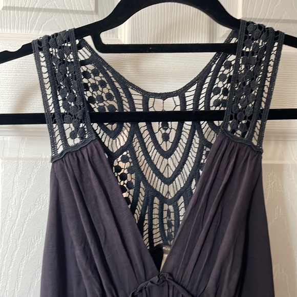 Lace Trimmed Top - Picture 3 of 4